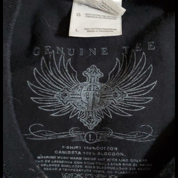 Genuine Tee Dragon fleur de lis gold accents size Large t-shirt - Picture 6 of 7